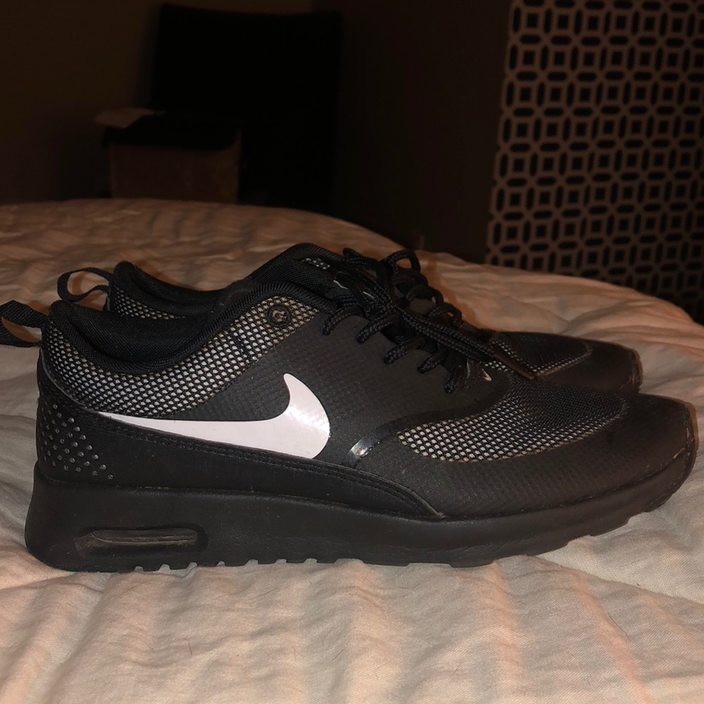 Blake and white nike air max